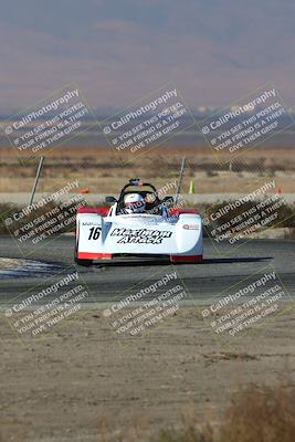 media/Nov-17-2024-CalClub SCCA (Sun) [[5252d9c58e]]/Group 5/Qual (Star Mazda Entrance)/